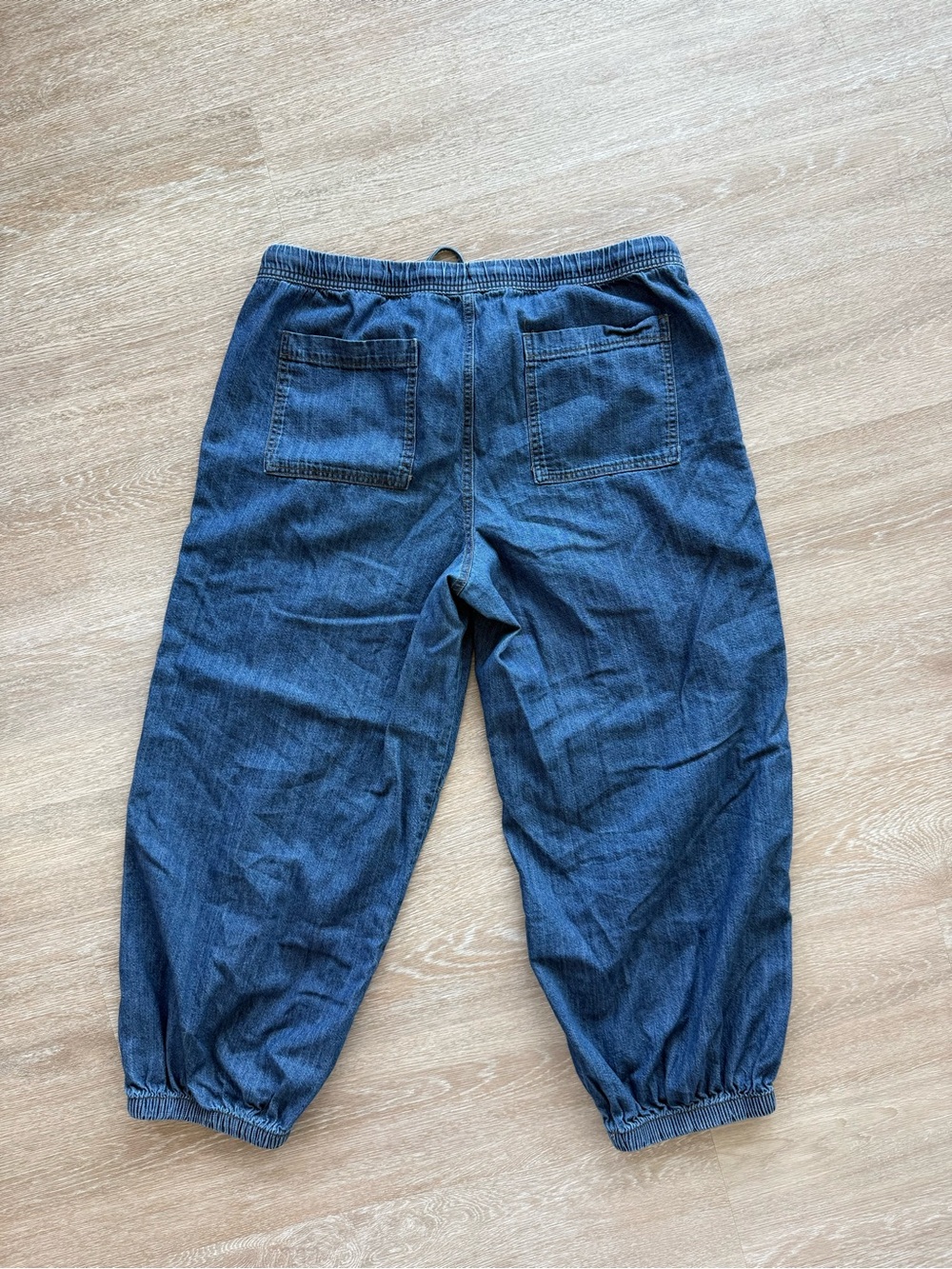 old navy balloon jeans - Picture 6 of 6